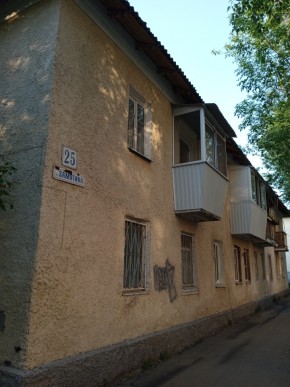 пер. Замятина,25 в Красноуральске - krasnouralsk.yutvil.ru - фото 1
