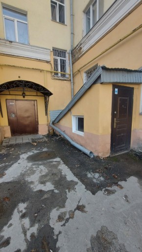 ул. Челюскинцев,70 в Красноуральске - krasnouralsk.yutvil.ru - фото 5
