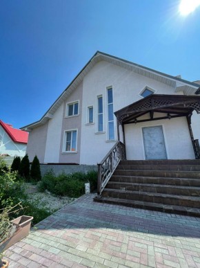 ул. Кленовая,1 в Красноуральске - krasnouralsk.yutvil.ru - фото 1